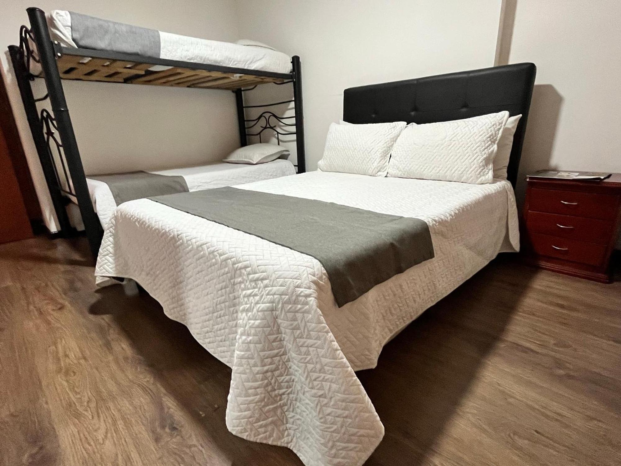 Titas House Bogota Hotel Ngoại thất bức ảnh
